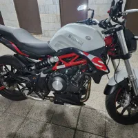 بنلی ۲۵۰ دو سیلندر