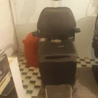 دوتاصندلی آرایشگری