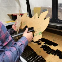 جذب نیرو جهت کار در تابلوسازی