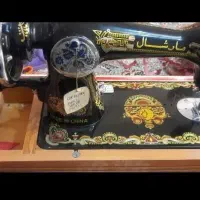 چرخ خیاطی قدیمی دستی در حدنو چهل ساله