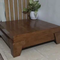 میزجلومبلی