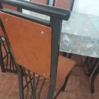 میز غذاخوری