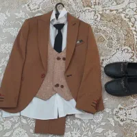 کت وشلوار بچه‌گانه