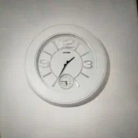 ساعت دیواری