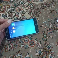 گوشی سامسونگ j5.. حافظه 8