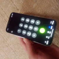 آیفون 15پرومکس طرح تمیز