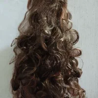 کلاه گیس قهوه ای