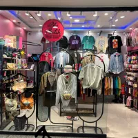 فروش کلی و جزیی دکور بوتیک|فروشگاه و مغازه|تهران, سازمان برنامه شمالی|دیوار