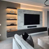 تیوی وال ، کافی بار