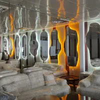 آینه دفرمه تولیدی