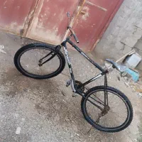 دوچرخه|دوچرخه، اسکیت، اسکوتر|هامون, |دیوار