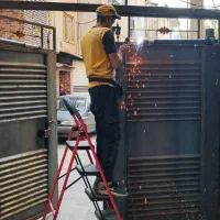 نصب و تعمیر درب اتوماتیک، کرکره برقی و جک پارکینگ