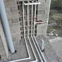 لوله کشی آب وگاز ترکیدگی خورده کاری در تمام نقاط