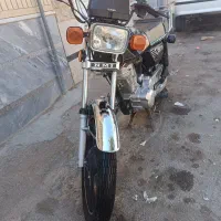 125