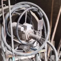 قالب گوم سیمانی|ابزارآلات|ابریشم, |دیوار