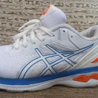 کتانی asics شماره ۴۲ استوک خارجی