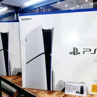 فایو دیجیتال + دسته سفید PS5