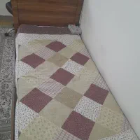 تخت  یک نفره و تشک خوشخواب