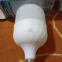 لامپ کم مصرف