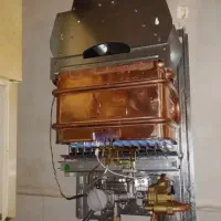 لوله کشی آب فاضلاب نصب شیرآب پمپ نشت یابی رفع نم