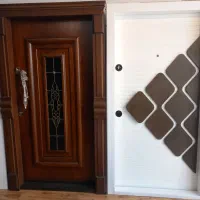 نصاب نصب درب ضد سرقت چوبی داخلی