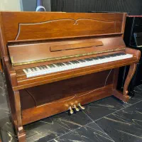 پیانو اکوستیک یانگ چانگ Y121درحد اکبند