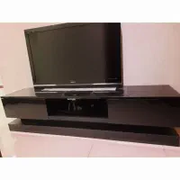 میز تلوزیون و تلوزیون و سینما خانواده هر ۳ باهم