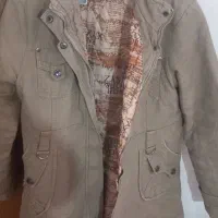 کاپشن و پالتو|لباس|میانه, |دیوار