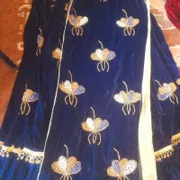 چند دست لباس محلی