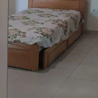 تخت خواب یک نفره