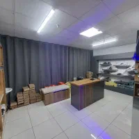 واگذاری مغازه کفش بچگانه  پاساژ صدرا فولادشهر|اجارهٔ مغازه و غرفه|فولادشهر, B4|دیوار