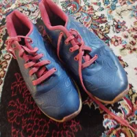 سه جفت کفش|کیف، کفش، کمربند|یاسوج, |دیوار