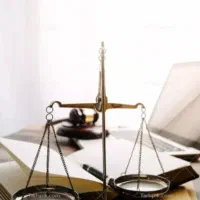 وکیل دادگستری