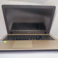 ایسوس درحد آک