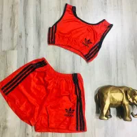 ست های نیم تنه کراپ و شرتک قیمت مفت 150|لباس|تهران, ابوذر|دیوار