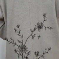 نقاشی رو لباس توسط کارشناش ارشد هنر|خدمات پیشه و مهارت|مشهد, هنرور|دیوار