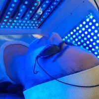 پاکسازی و فیشال تخصصی پوست/تخلیه سرسیاه