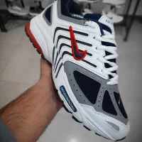 کتونی نایک  pegasus 2k5 (بمب سال)