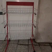 استند فلزی و ویترین