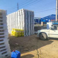 خرید و فروش پالت چوبی و پلاستیکی