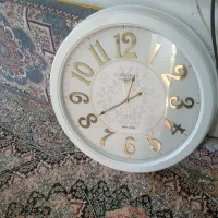 ساعت دیواری