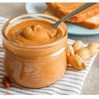 کره بادام زمینی در حضور مشتری