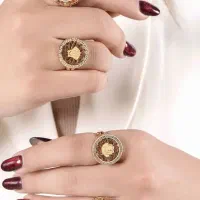 انگشتر طرح ورساچ