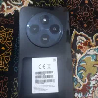 گوشی بی کارتون میخرم