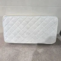 تشک تخت نوزادی