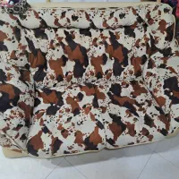 یک عدد کاناپه راحتی