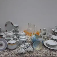 چینی گل سرخ ، ظروف عتیقه و قدیمی|ظروف سرو و پذیرایی|قم, سراجه (۱۵ خرداد)|دیوار