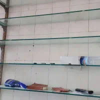 قفسه شیشه ای