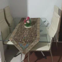 میز ناهار خوری ۴ نفره سالم