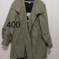 تعدادی پالتو و بارانی زنانه